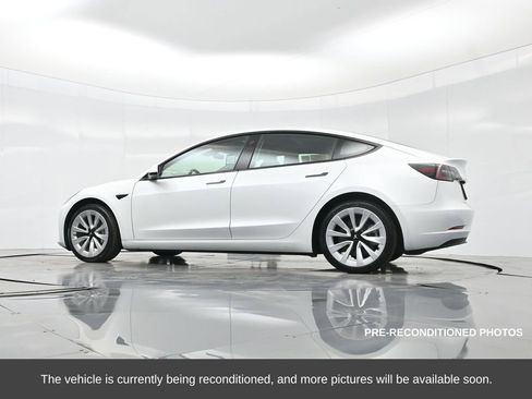 Used 2022 Tesla Model 3 Long Range image 40
