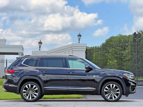Used 2022 Volkswagen Atlas SEL Premium AWD/4WD image 6