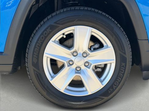 Used 2022 Jeep Compass Latitude image 8