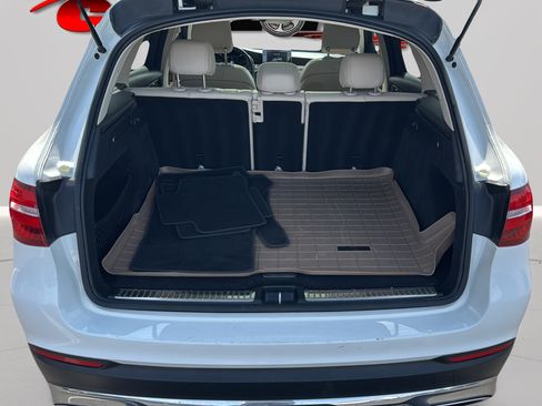 Used 2018 Mercedes-Benz GLC 300 image 22