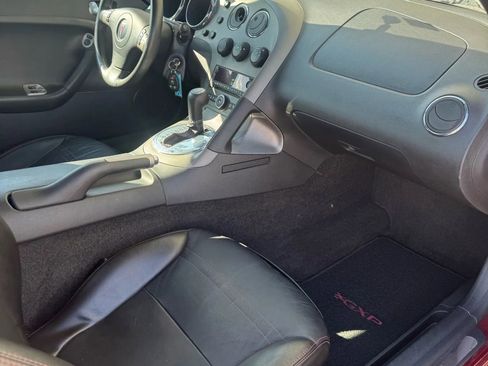 Used 2009 Pontiac Solstice GXP w/ Premium Package image 11