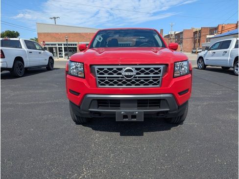 Used 2023 Nissan Frontier SV AWD/4WD image 8