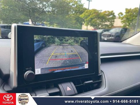 Certified 2024 Toyota RAV4 XLE AWD/4WD image 29