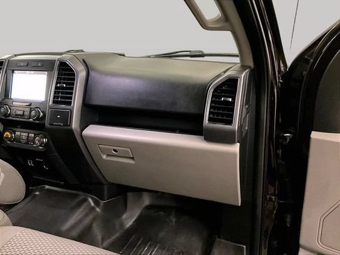 Used 2019 Ford F150 XLT AWD/4WD image 16