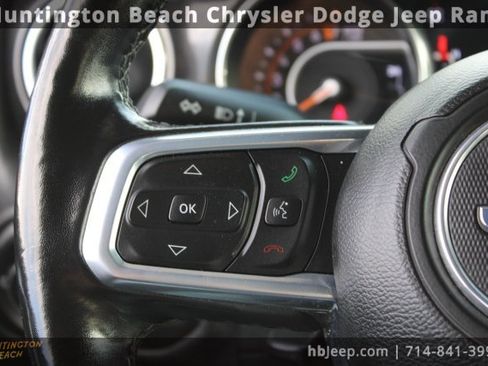 Used 2021 Jeep Wrangler Unlimited Sahara image 16