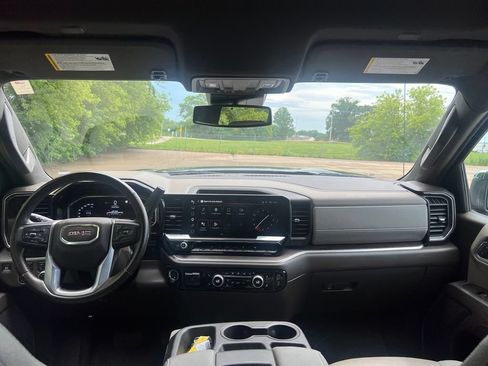 Certified 2025 GMC Sierra 1500 SLT AWD/4WD image 43