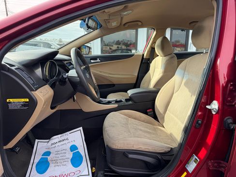 Used 2013 Hyundai Sonata GLS image 11