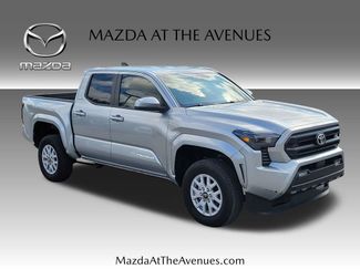 Used 2024 Toyota Tacoma SR5 video 3