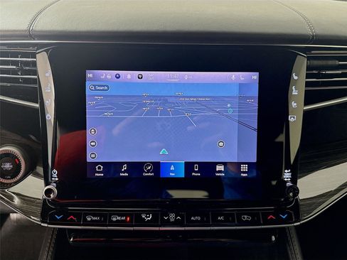 Used 2022 Jeep Wagoneer Series III w/ Convenience Group I image 21