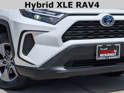 Used 2023 Toyota RAV4 XLE w/ Convenience Package AWD/4WD image 3