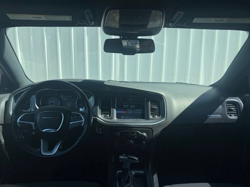 Used 2018 Dodge Charger R/T RWD image 12
