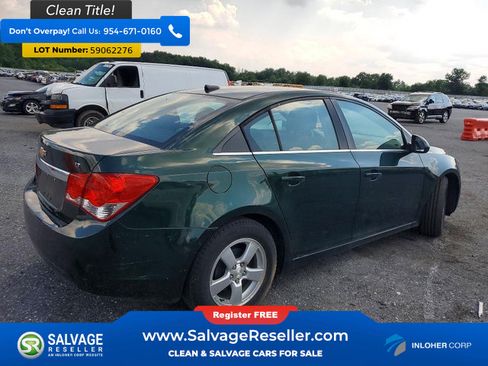 Used 2014 Chevrolet Cruze LT w/ Technology Package FWD image 4