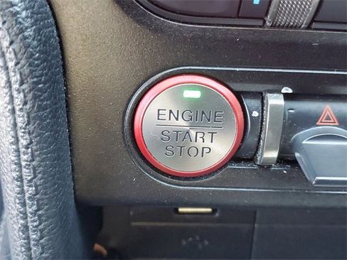 Used 2019 Ford Mustang Shelby GT350 w/ Technology Package image 21