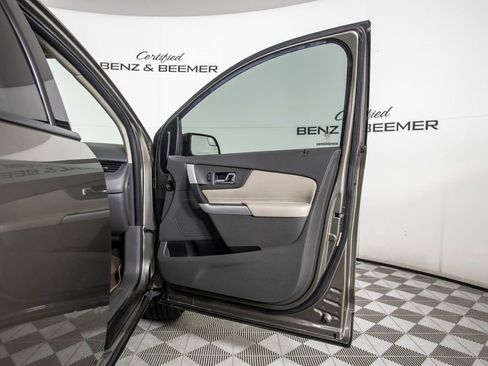 Used 2013 Ford Edge SEL image 16