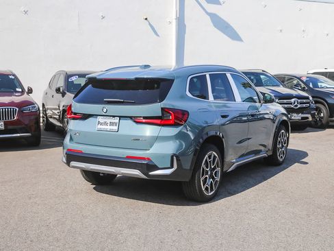 Used 2026 BMW X1 xDrive28i image 6