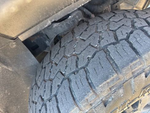 Used 2019 RAM 1500 Laramie image 6