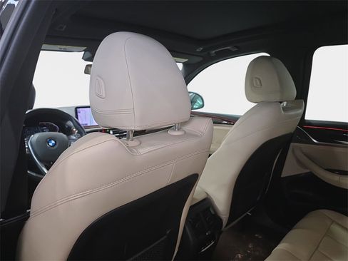 Used 2023 BMW X3 sDrive30i w/ Premium Package image 13
