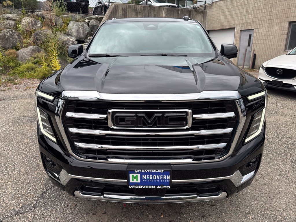 Used 2025 GMC Yukon Elevation AWD/4WD image 10