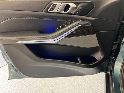 Certified 2024 BMW X5 sDrive40i w/ Premium Package image 11