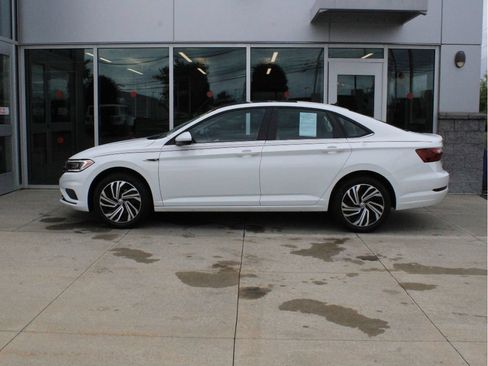 Used 2021 Volkswagen Jetta SEL FWD image 5