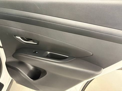 Used 2025 Hyundai Tucson SEL FWD image 43