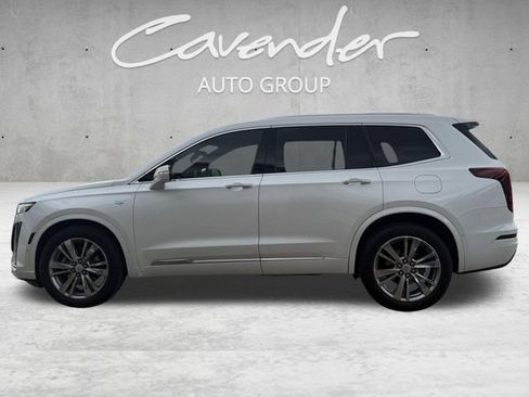 Used 2024 Cadillac XT6 Premium Luxury w/ Technology Package FWD image 13
