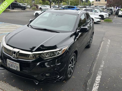 Used 2019 Honda HR-V Sport image 1