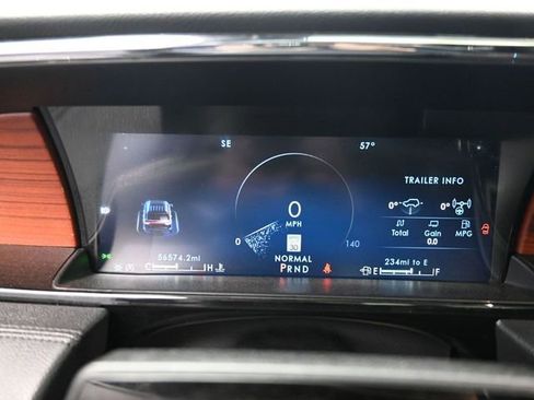 Used 2024 Lincoln Navigator Reserve image 20