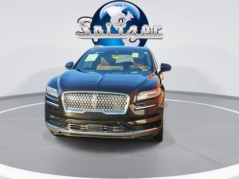 Used 2023 Lincoln Nautilus Reserve w/ Equipment Group 201A image 3