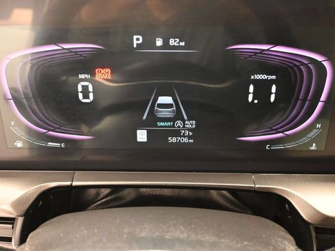 Used 2024 Kia Telluride S w/ S Sunroof Package FWD image 12