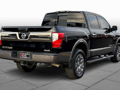 Used 2019 Nissan Titan Platinum Reserve AWD/4WD image 13