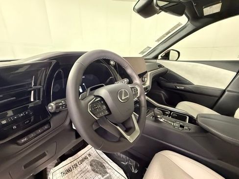 Used 2026 Lexus TX 350 AWD w/ Technology Package image 18