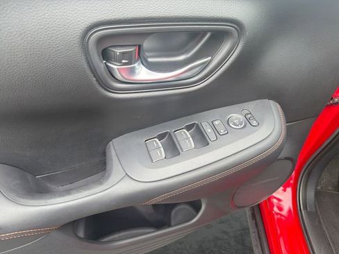 Used 2024 Honda HR-V Sport image 21