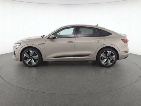 Used 2021 Audi e-tron Prestige w/ Prestige Package AWD/4WD image 6