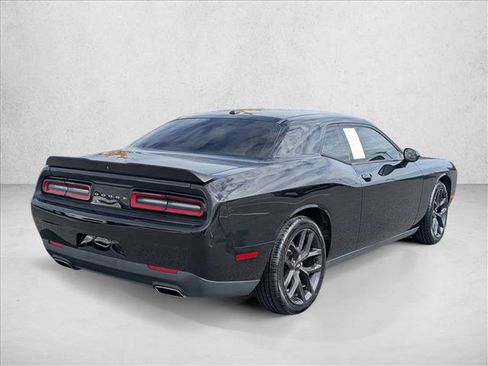 Used 2019 Dodge Challenger SXT w/ Blacktop Package image 5