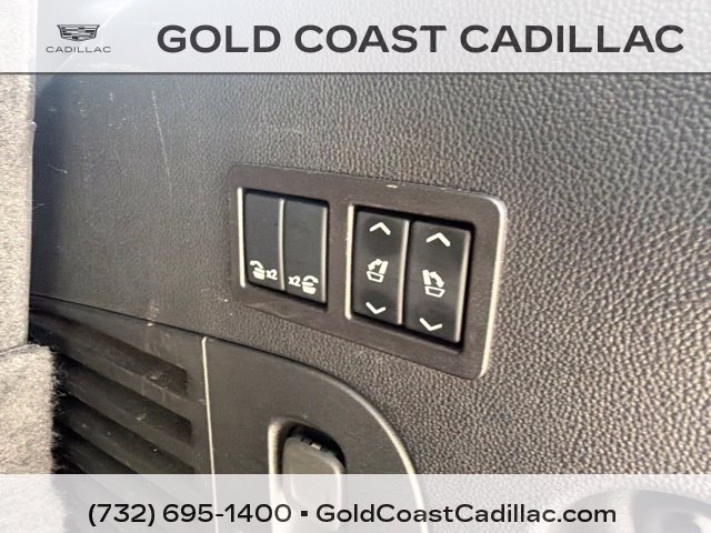 Used 2018 Cadillac Escalade Luxury AWD/4WD image 15