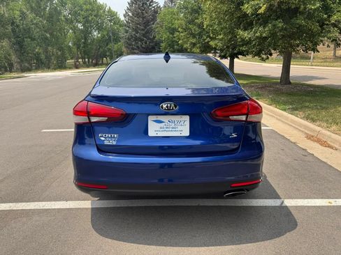 Used 2017 Kia Forte S w/ S Technology Package FWD image 3