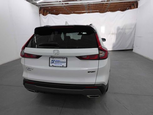 Used 2024 Honda CR-V Sport image 5