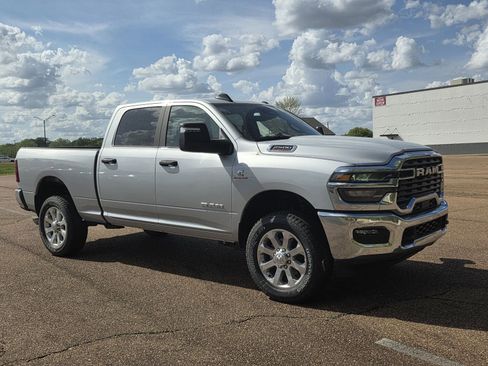 New 2026 RAM 2500 Big Horn image 2