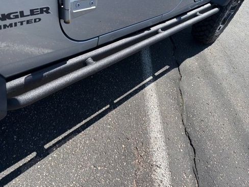 Used 2016 Jeep Wrangler Unlimited Rubicon AWD/4WD image 22