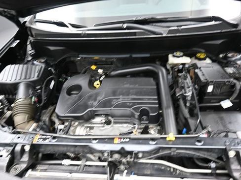 Used 2023 Chevrolet Equinox LT image 31