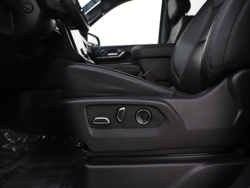 Used 2025 GMC Yukon Denali AWD/4WD image 26