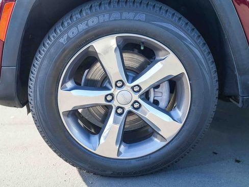 Used 2021 Jeep Grand Cherokee L Limited RWD image 9