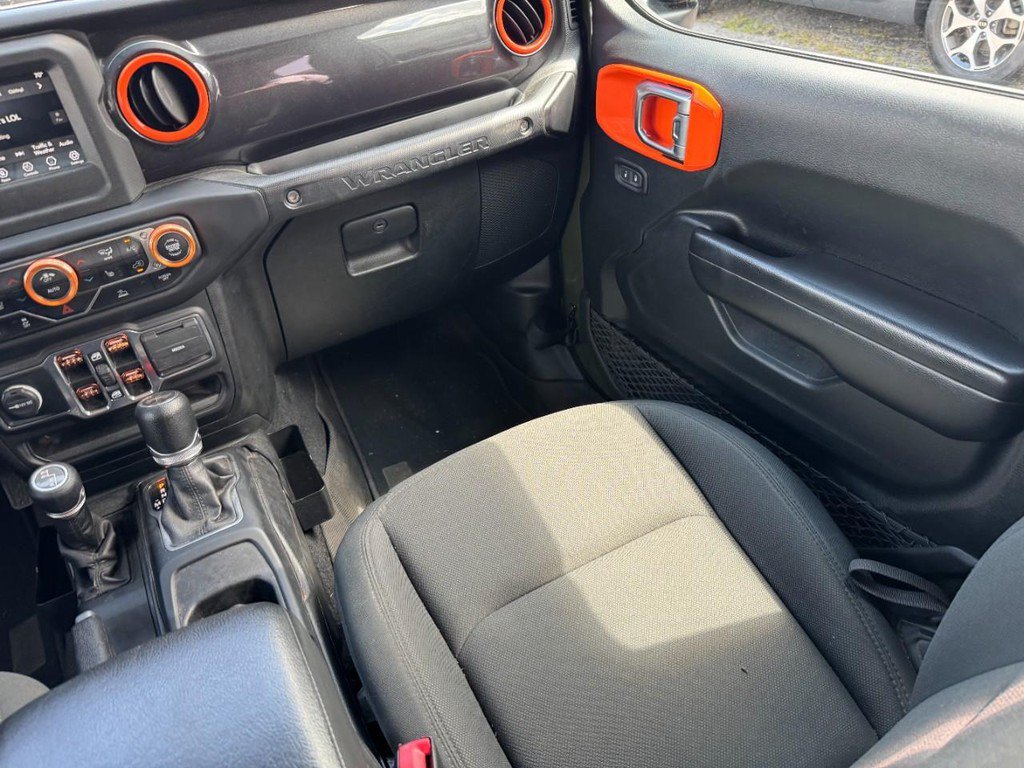 Used 2021 Jeep Wrangler Unlimited Sport AWD/4WD image 15