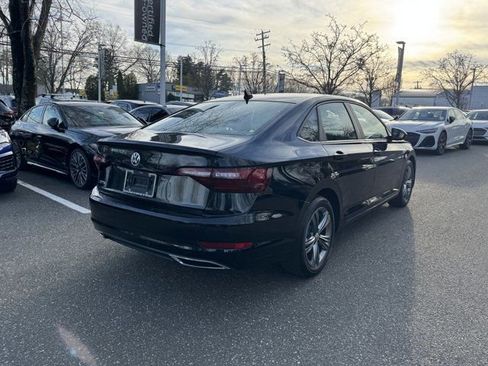 Used 2020 Volkswagen Jetta R-Line w/ R-Line Cold Weather Package image 5