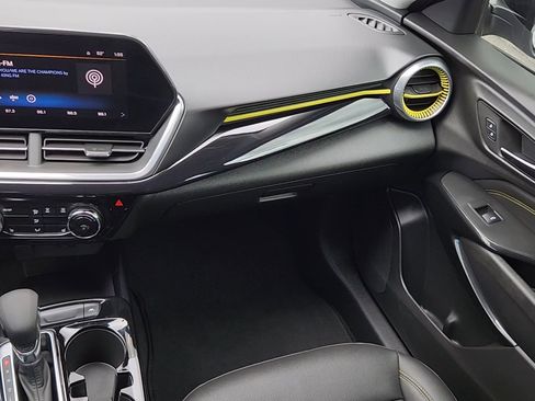 Used 2024 Chevrolet Trax ACTIV w/ Driver Confidence Package FWD image 6