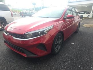 Used 2023 Kia Forte LXS FWD video 1