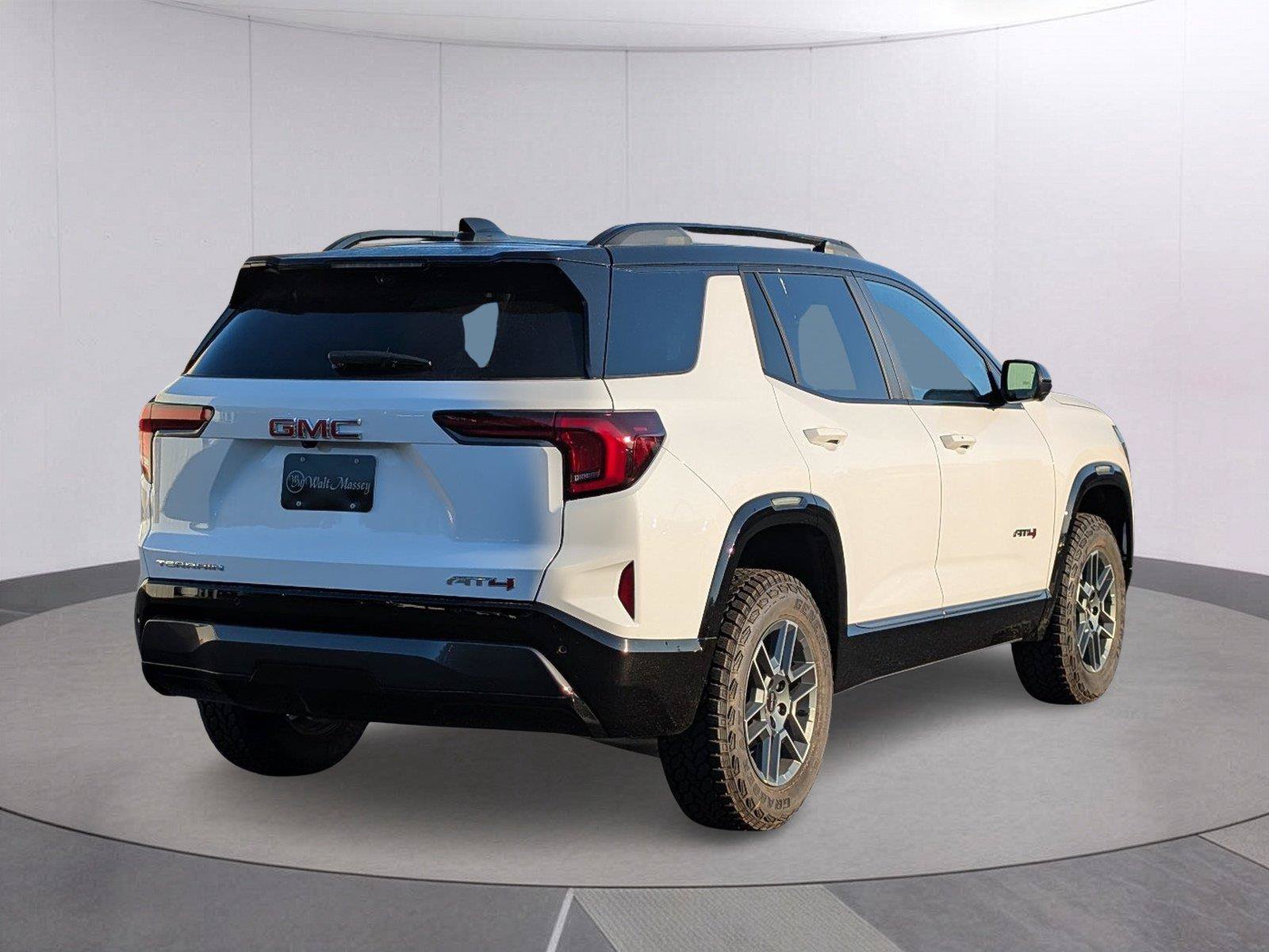 New 2027 GMC Terrain AT4 w/ Convenience Package III AWD/4WD image 7