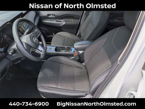 Certified 2023 Nissan Kicks SV FWD image 23