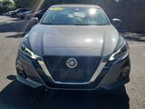 Used 2019 Nissan Altima 2.0 Platinum image 2